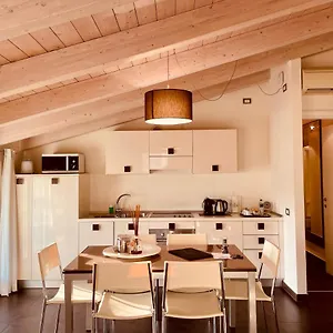 https://resort-del-lago.it-lombardy.com